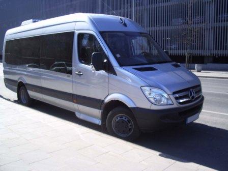 Mercedes Benz Sprinter noma Jūrmalā mikroautobuss 15 16 17 18 20 sēdvietas