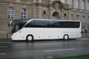 Autobusu noma Jūrmalā 44 49 50 55 sēdvietas Biznesa klase Lux klase top klase